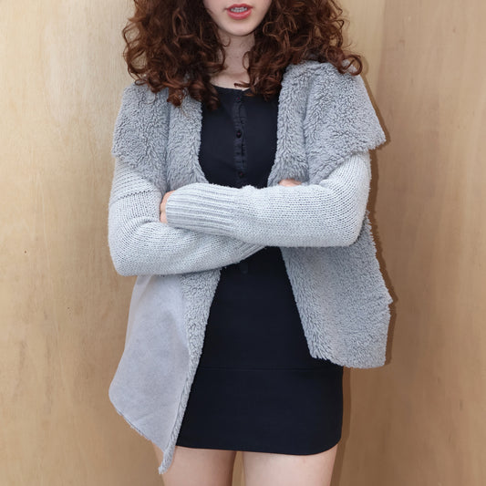 Early 2010s Grey Waterfall Knit Cardigan – Size M