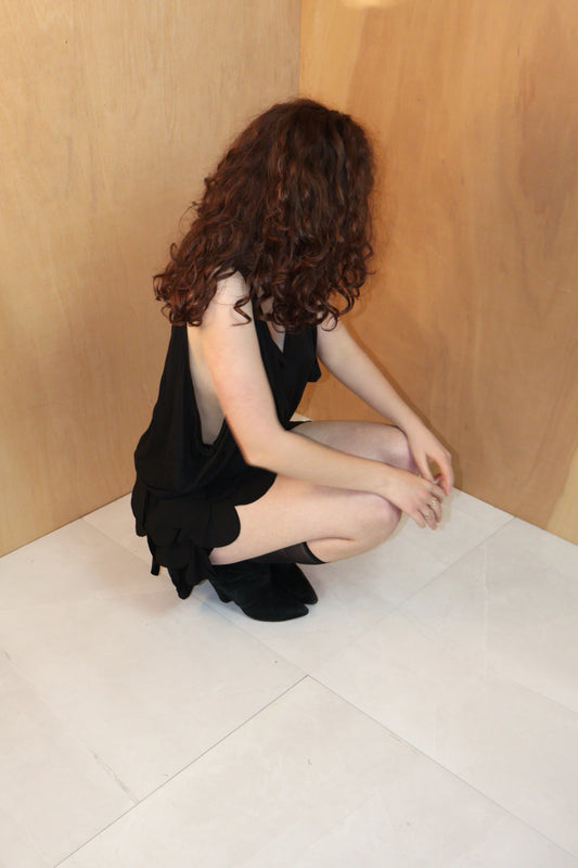 Y2K Black Tiered Mini Skirt – Size 8