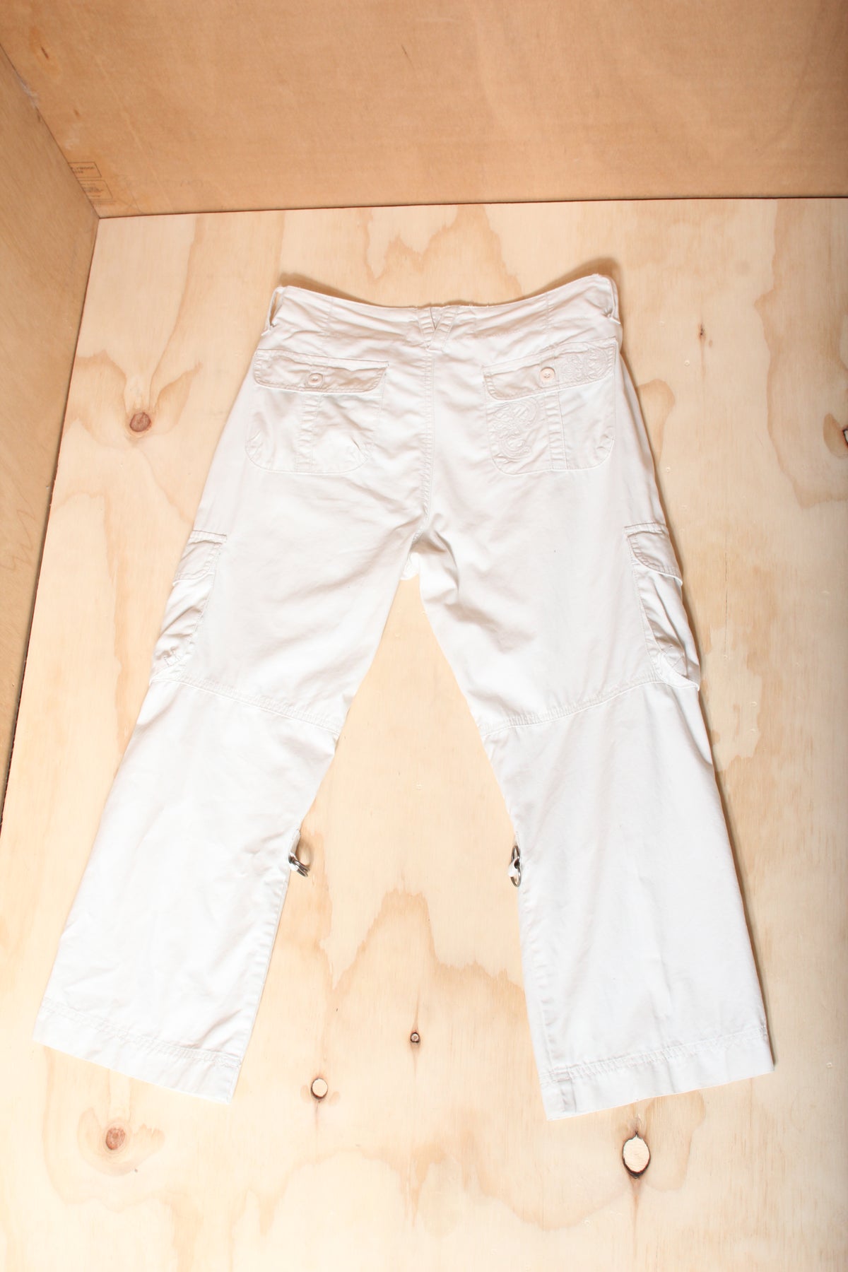 Y2K Beige Low Rise Cargo Cropped Pants – Size 10 AU