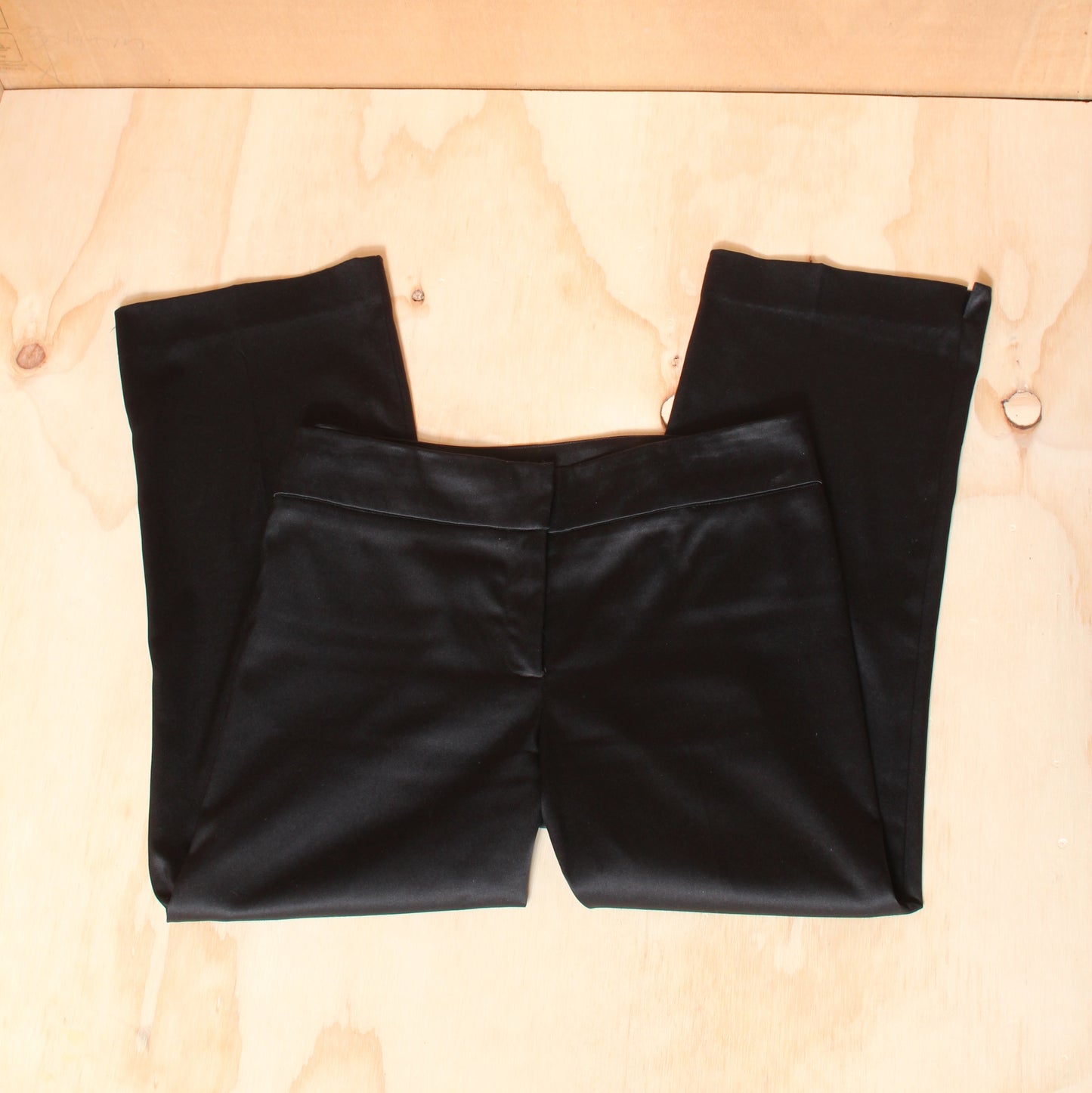 Early 2000s Black Satin Tailored Pants – Size 10 AU