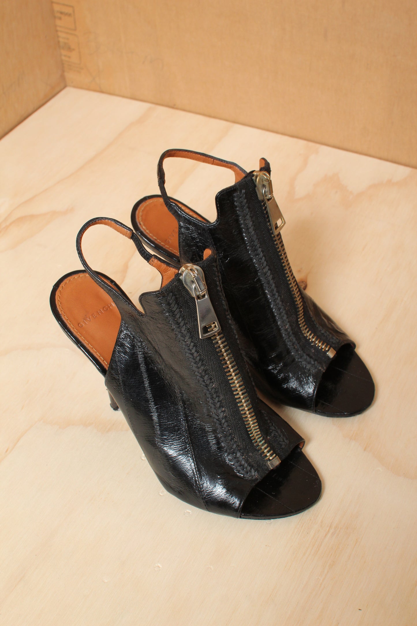 Givenchy Zip Front Peep Toe Early 2010s Black Leather Slingback Stiletto Heels – Size 37.5 EU