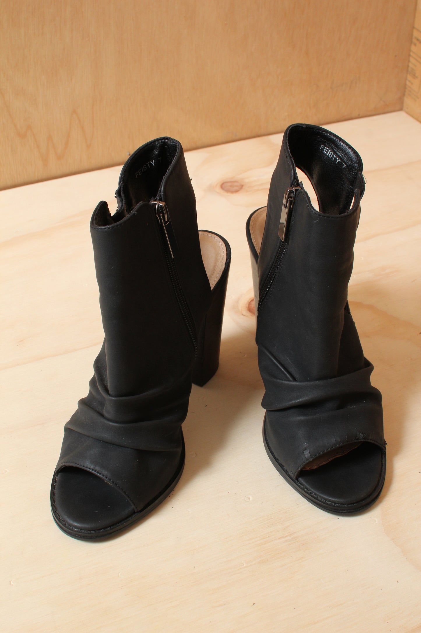 Early 2010's Black Open Toe Draped Ankle Boot Heels – Size 7 AU