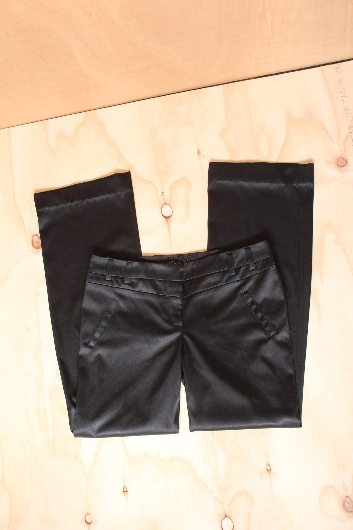 Early 2000s Black Satin Tailored Pants – Size 38 EU