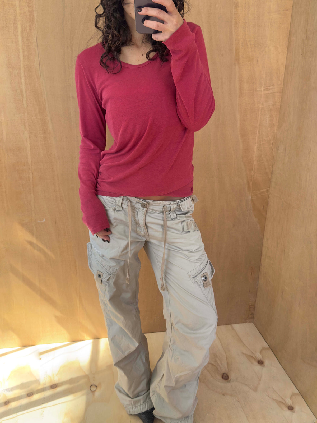 90s Magenta Slim Fit Long Sleeve Basic Top – Size M