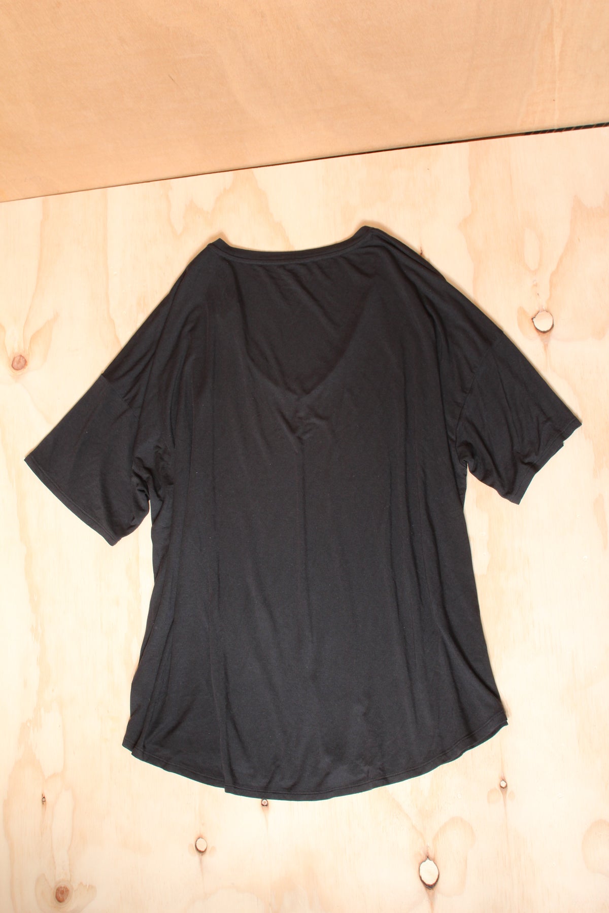 American Eagle Black Soft Drape Slouchy Off Shoulder Top – Size XL