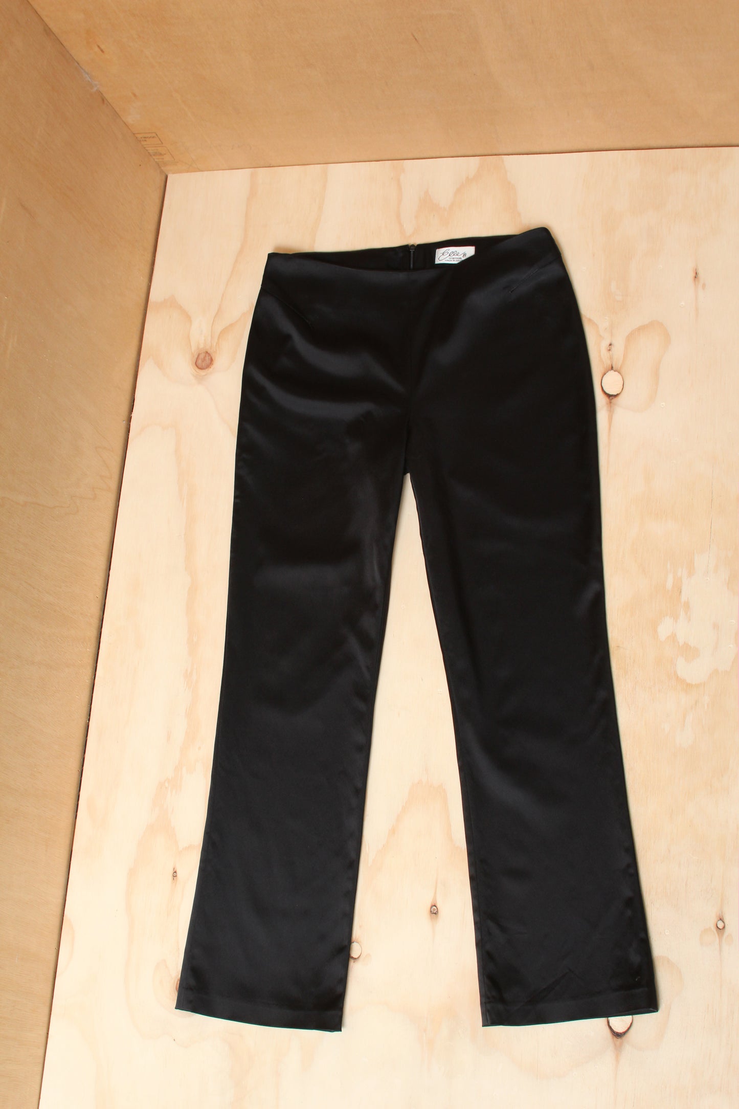 90s Black Low Rise Tailored Satin Slim Pant – Size 10